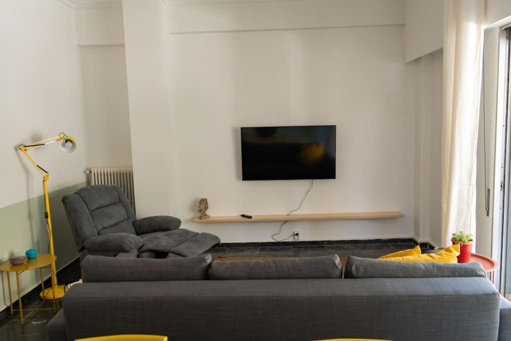 Saffron Apartment In Central Athena Bagian luar foto